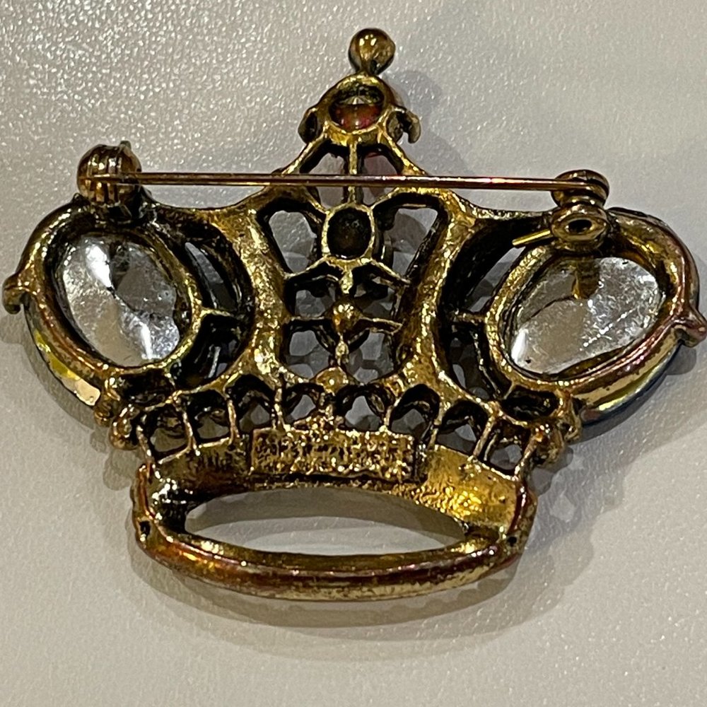 Vintage Crown Brooch - Picture 6 of 6